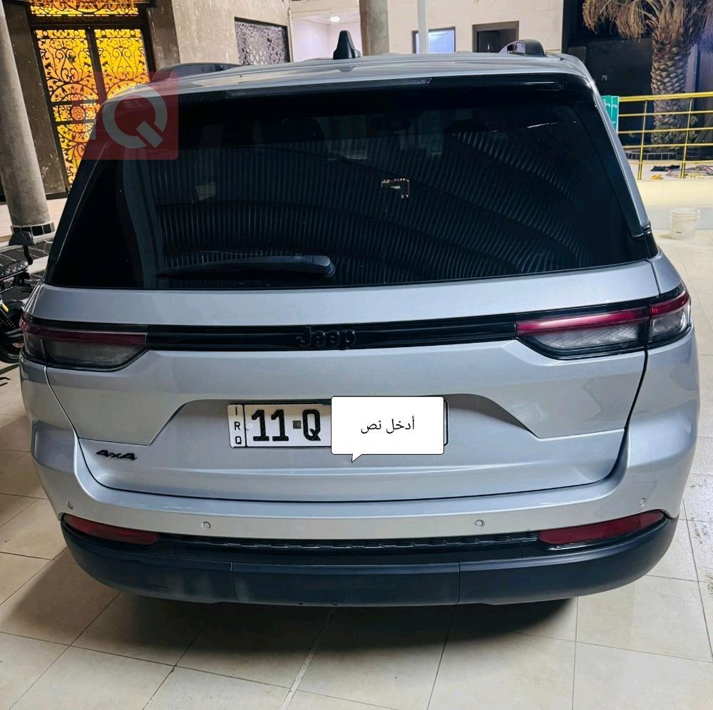 جیپ گراند شیرۆکی